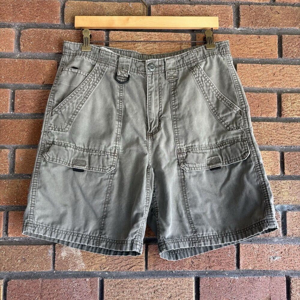 Wrangler Men's Green Gray BAGGY VINTAGE Cargo Shorts 32”